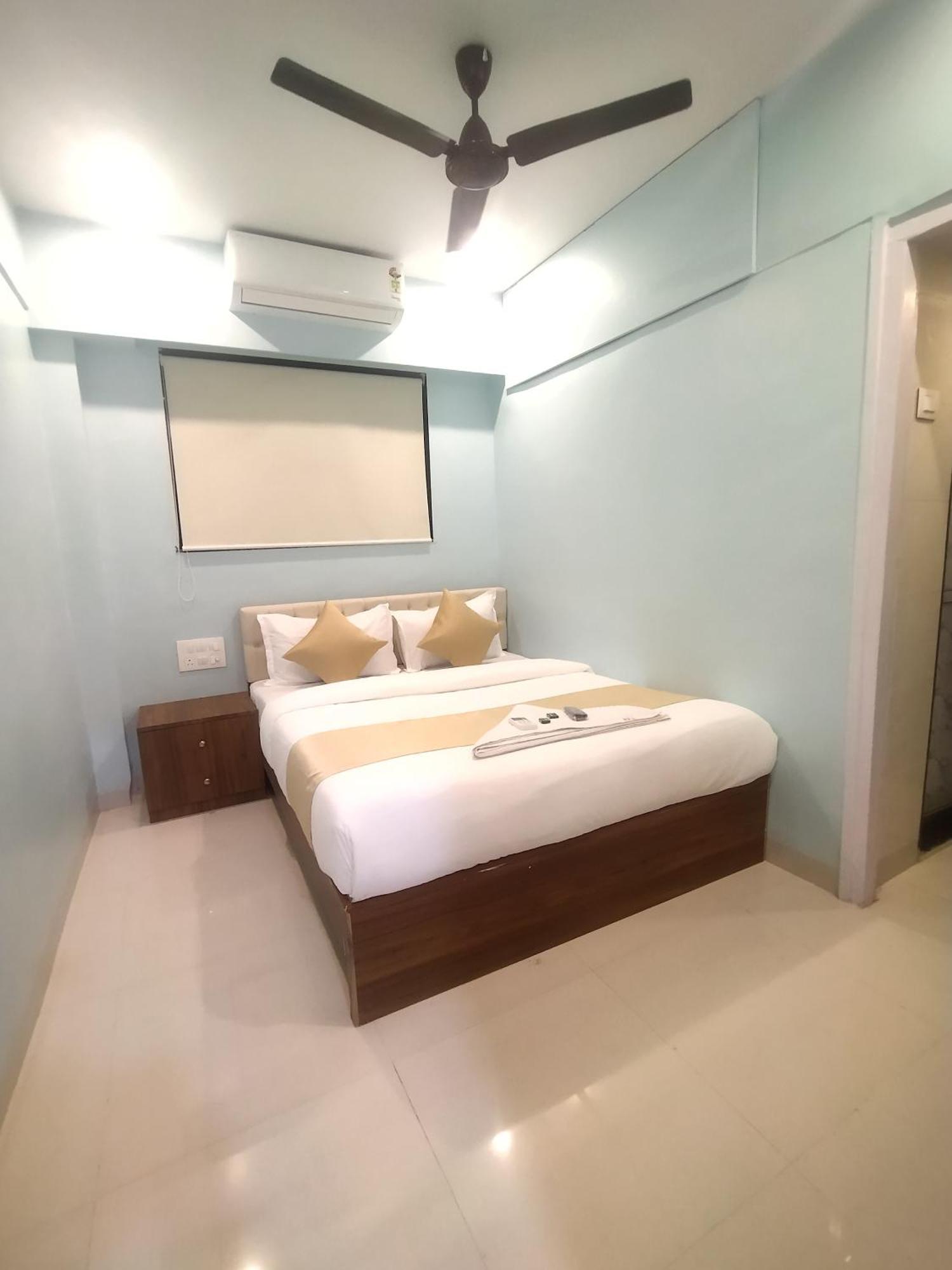 מומביי Everest Stays Rooms And Dormitory מראה חיצוני תמונה
